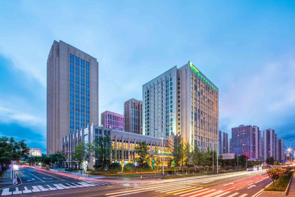 Holiday Inn Chongqing University Town